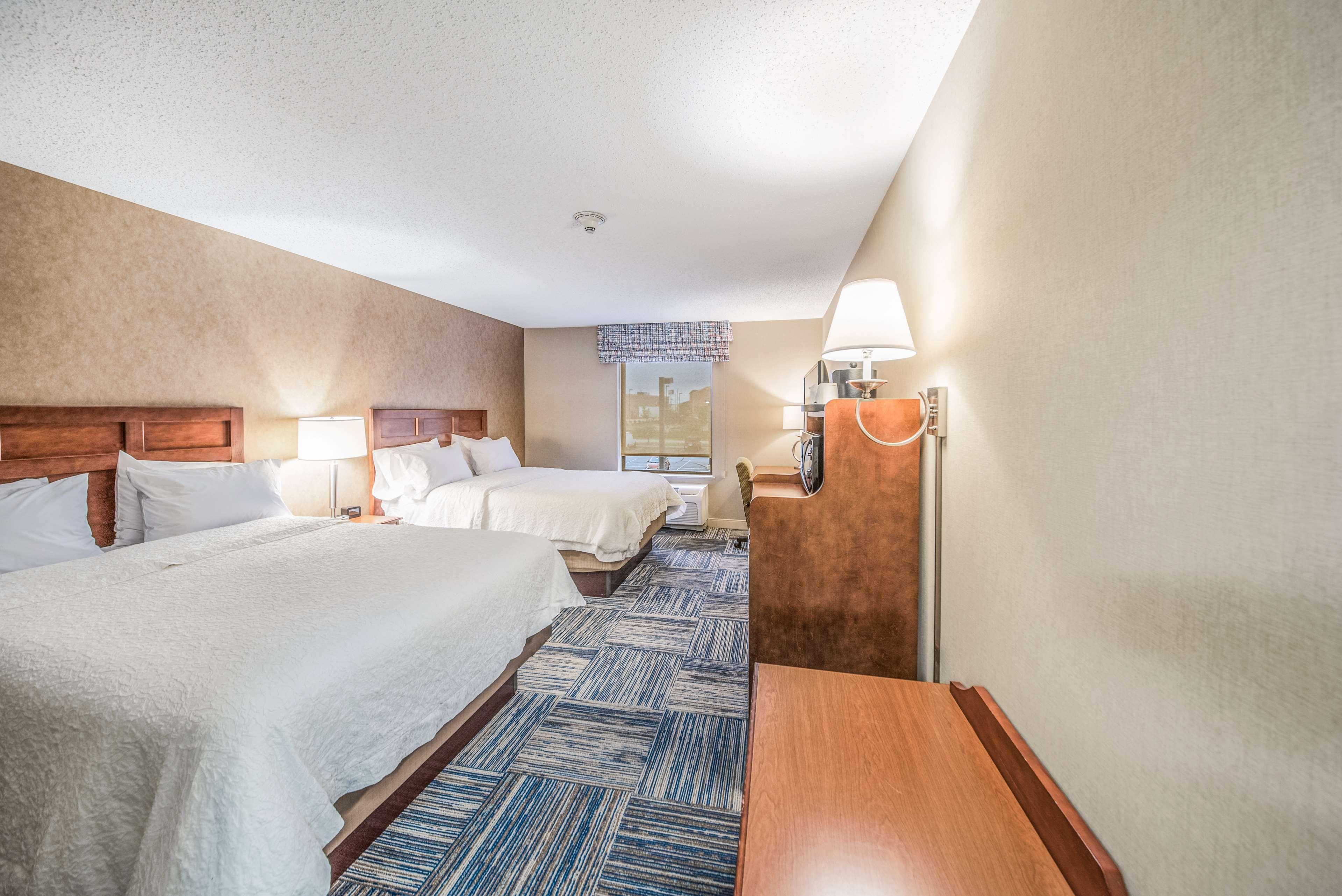 Hampton Inn Greenfield Esterno foto
