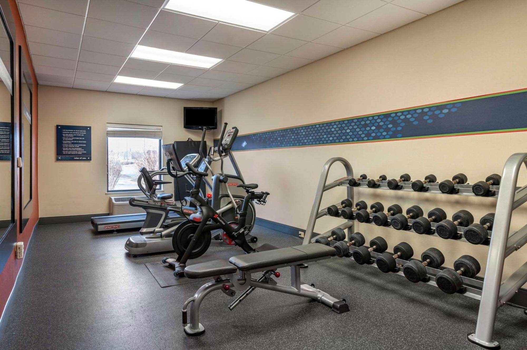 Hampton Inn Greenfield Esterno foto