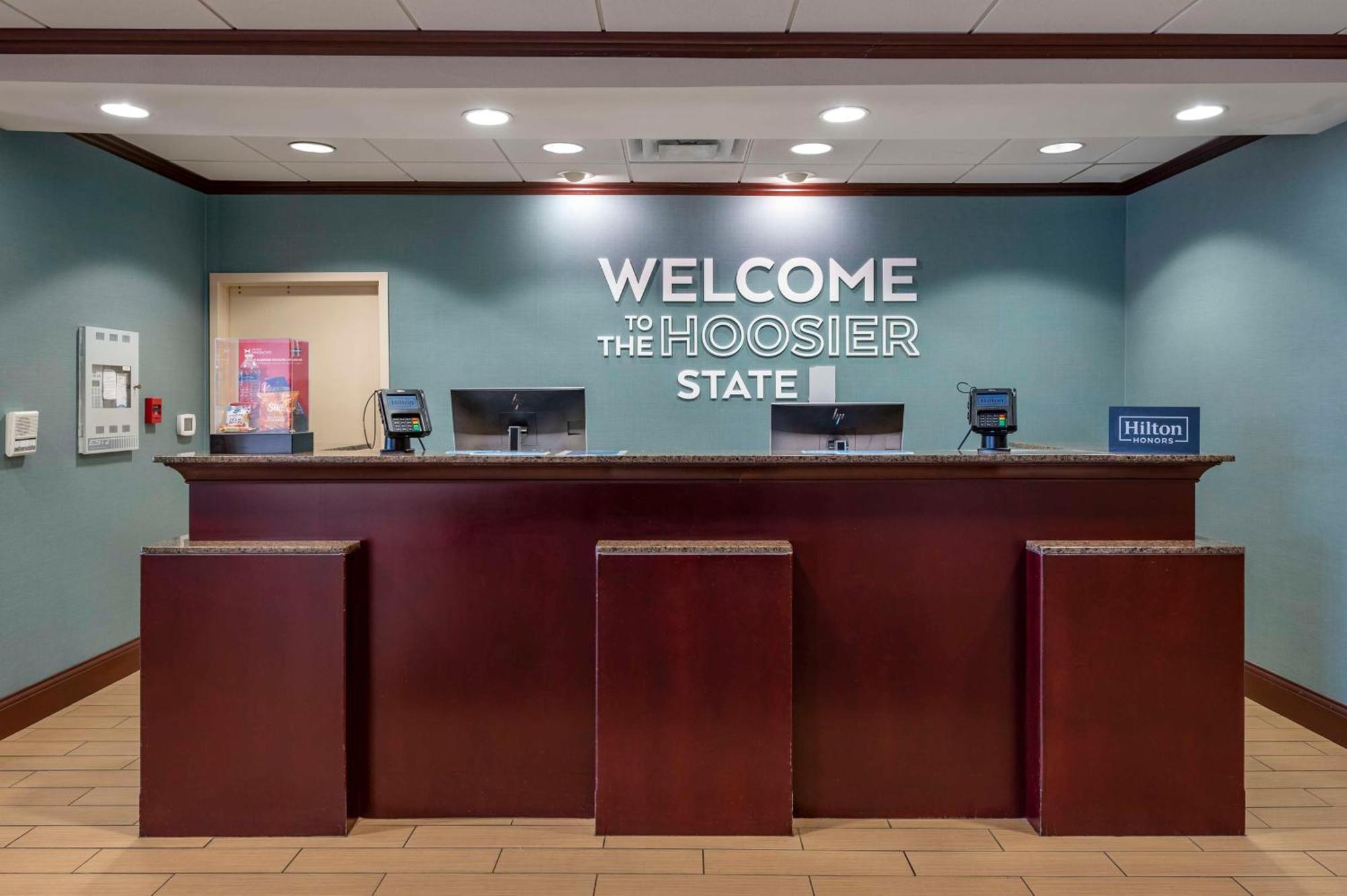 Hampton Inn Greenfield Esterno foto