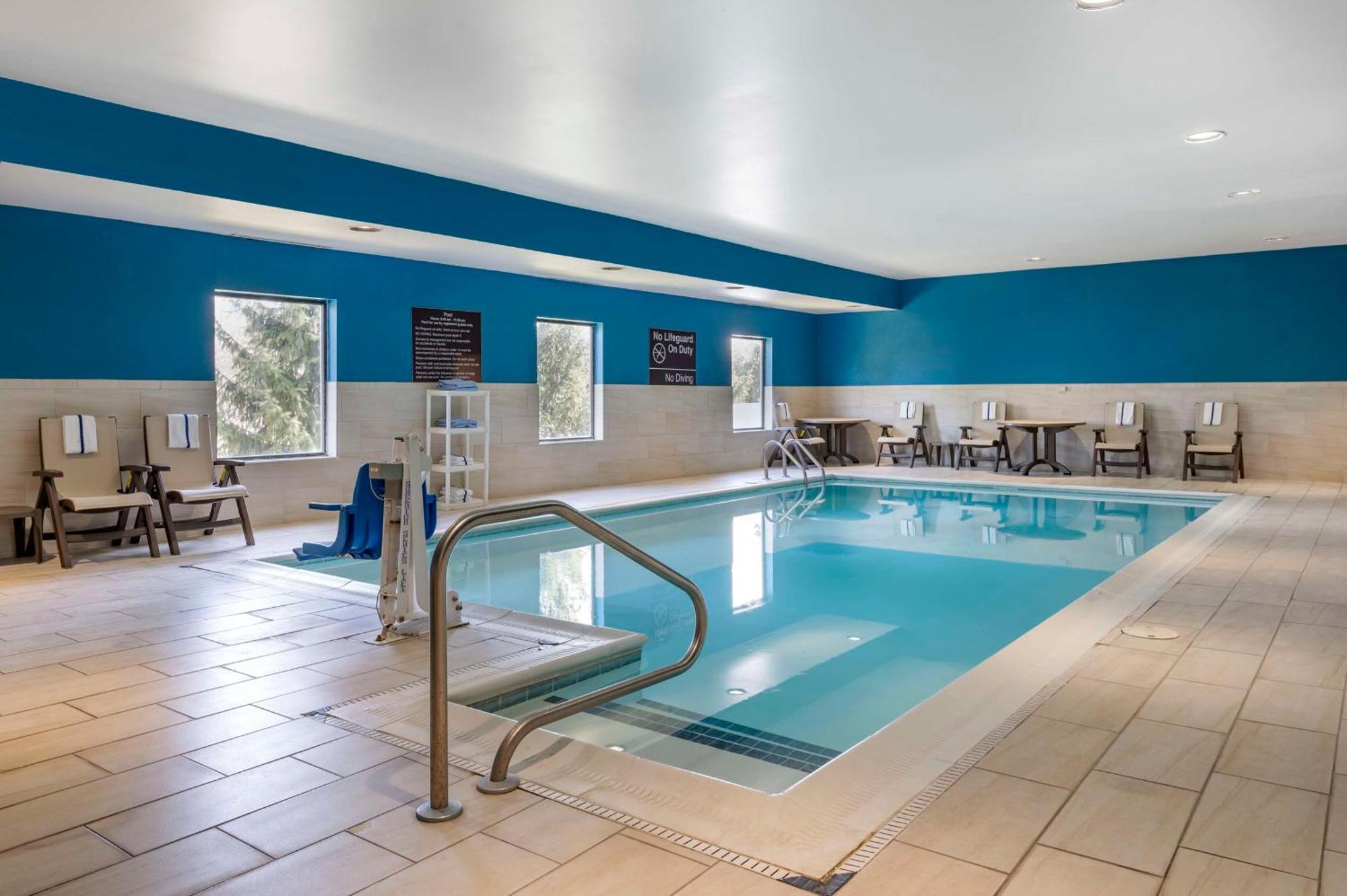 Hampton Inn Greenfield Esterno foto